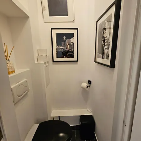 Apartamento In Heart Of Old Town With Balcony Bratislava
