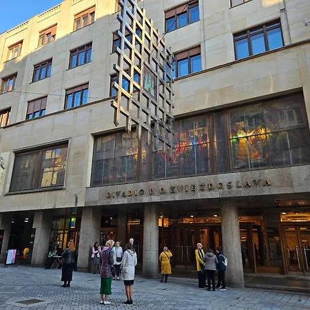 Apartamento In Heart Of Old Town With Balcony Bratislava